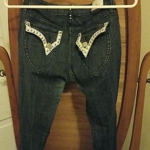 Request jeans